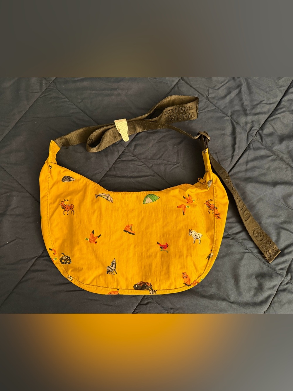 BNWT BAGGU x Parks Project Naturalist Club Medium Nylon Crescent Bag